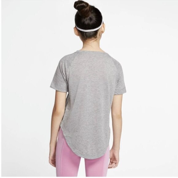 Girls’ Nike DRI-FIT T-Shirt size Medium - Picture 5 of 5